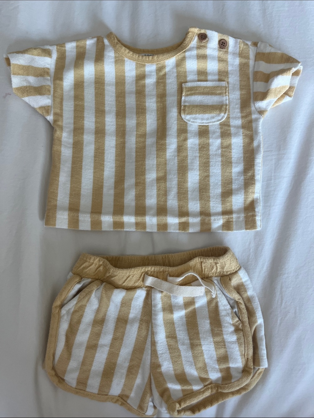 Striped Short Sleeve Tee & Shorts Set - Cream & Tan